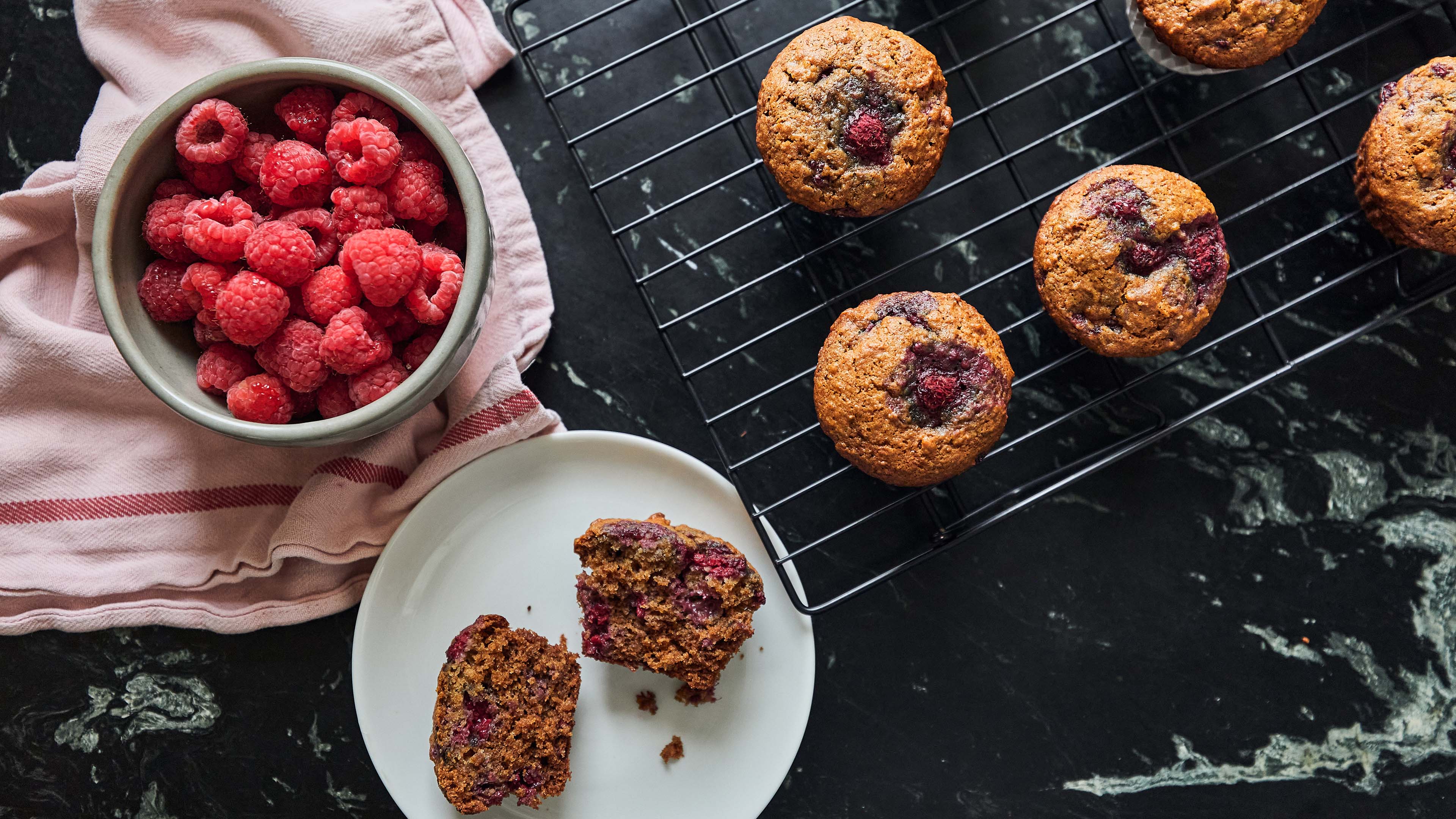 Magnolia Muffin Tin - Autumn