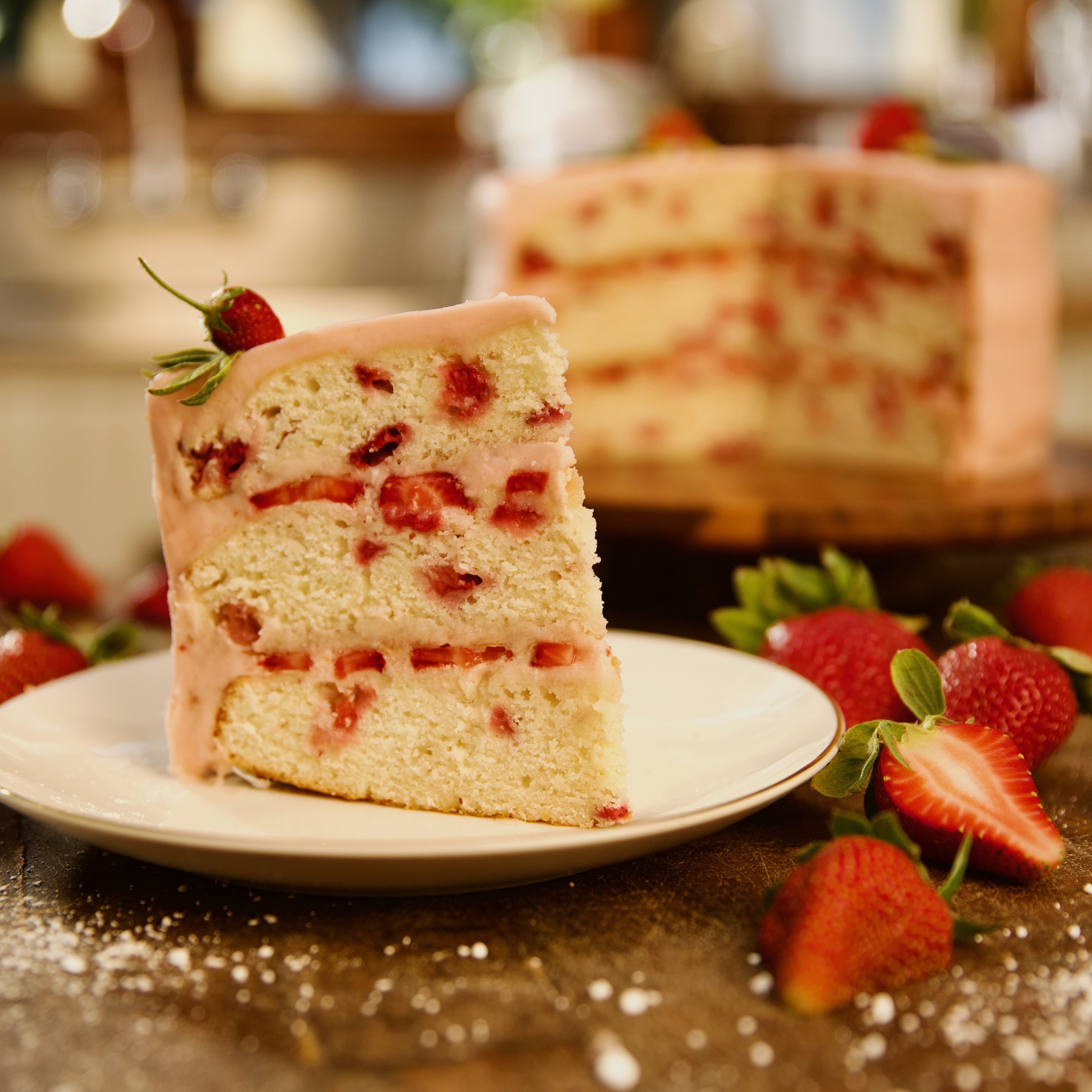 Strawberry cake recipe | Good Food
