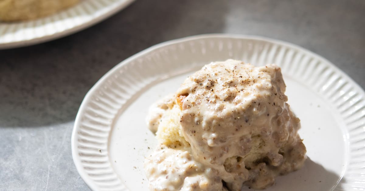 Classic Sausage Gravy Recipe Magnolia